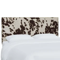 Arcadia Nail Button Headboard In Patterns - Skyline Furniture -Nexera Furniture Store GUEST 2aae8d55 b36b 461f 9824 03c7cf2694b3
