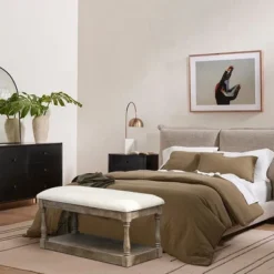 LuxenHome Upholstered Beige Linen Entryway And Bedroom Bench. -Nexera Furniture Store GUEST c653d3ba 38ea 45e9 a1bd 078c675a30a2