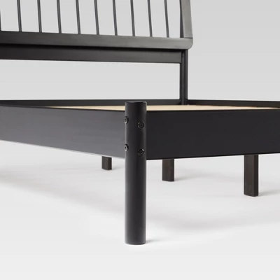 Saracina Home Queen MidCentury Modern Solid Wood Bed With Framed Spindle Headboard 8 Saracina Home Queen MidCentury Modern Solid Wood Bed With Framed Spindle Headboard - Image 6