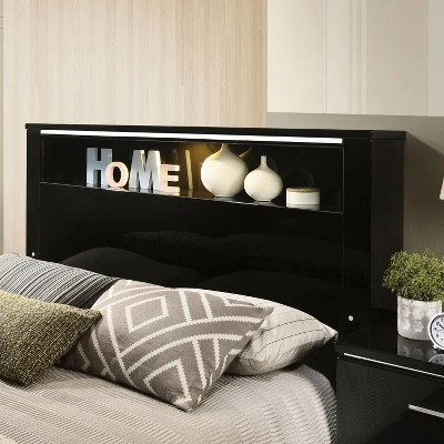 5pc Shorehaven Bedroom Set With 2 Nightstands Black/Chrome - MiBasics 4 5pc Shorehaven Bedroom Set With 2 Nightstands Black/Chrome - MiBasics - Image 2