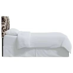 Arcadia Nail Button Headboard In Patterns - Skyline Furniture -Nexera Furniture Store GUEST e71feecb 554e 437e a2e3 b62b293aaecd