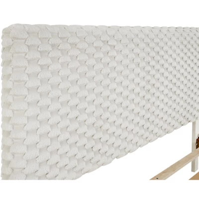 Roundhill Furniture Findlay Bedroom Set, Plush 3D Upholstered Bed With Nightstand, 2-Piece 6 Roundhill Furniture Findlay Bedroom Set, Plush 3D Upholstered Bed With Nightstand, 2-Piece - Image 4